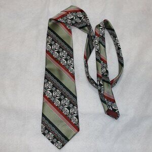 Vintage Brittania Green & Red Paisley Tie – 100% Polyester